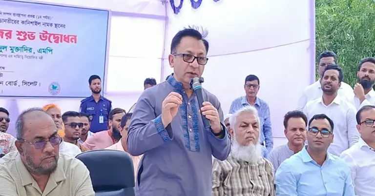 বাণিজ্যমন্ত্রী খন্দকার আব্দুল মুক্তাদির